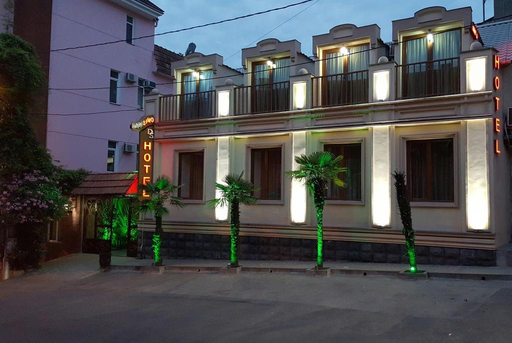 Danisimo Hotel Tbiliszi Kültér fotó