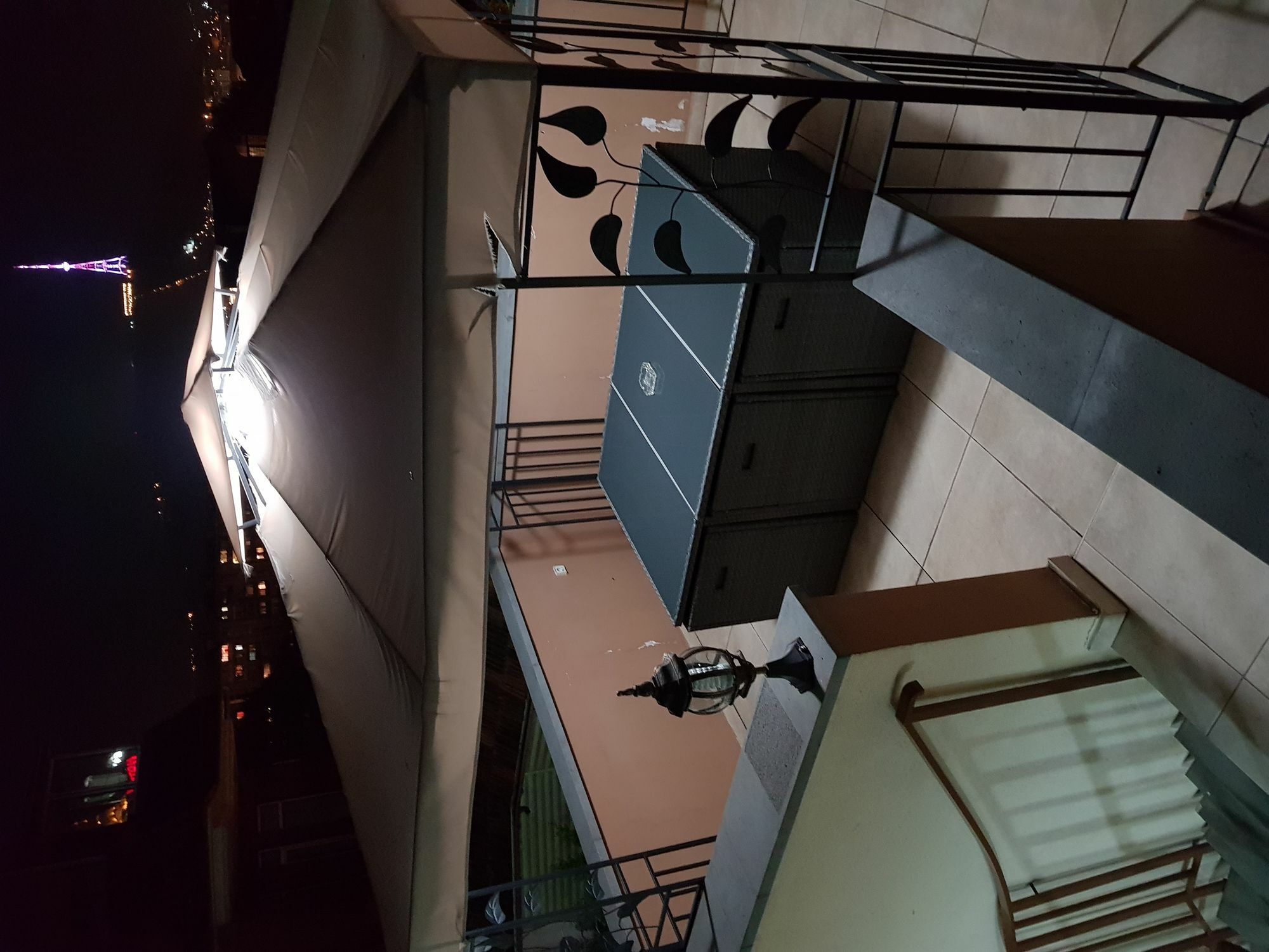 Danisimo Hotel Tbiliszi Kültér fotó