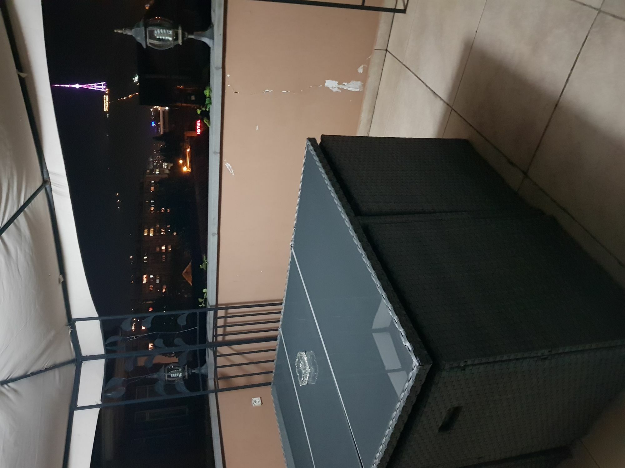 Danisimo Hotel Tbiliszi Kültér fotó